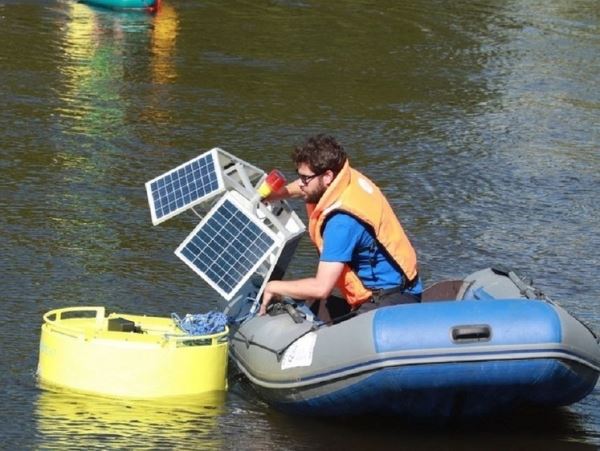 На Москва-реке появилась станция контроля качества водыВ Одинцовском городском округе, в акватории Москвы-реки 10 июля была установлена малогабаритная станция контроля загрязнения воды «БУЯН».